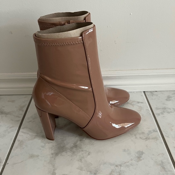 NWT nude patent ankle boots booties with block heel - Picture 3 of 5